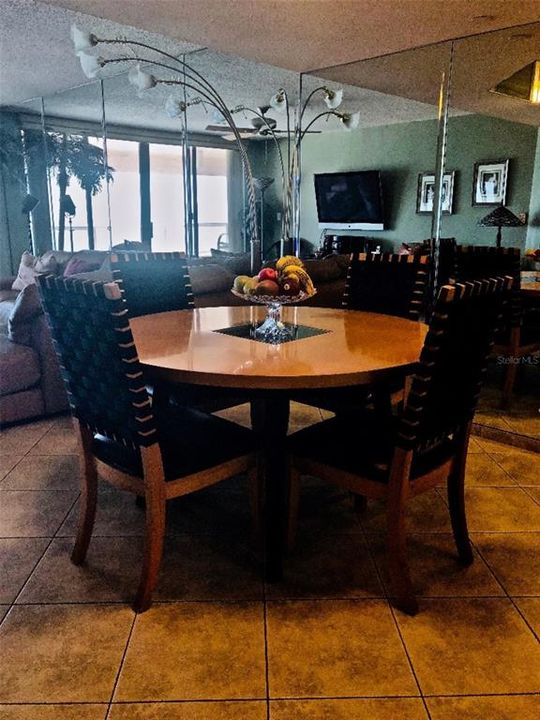 For Rent: $6,000 (2 beds, 2 baths, 1570 Square Feet)