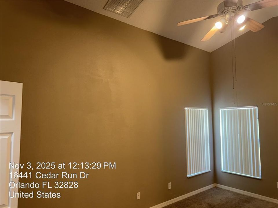 For Rent: $2,295 (4 beds, 2 baths, 2000 Square Feet)