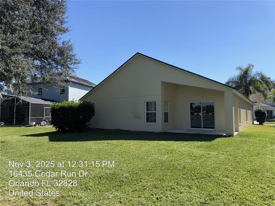 For Rent: $2,295 (4 beds, 2 baths, 2000 Square Feet)