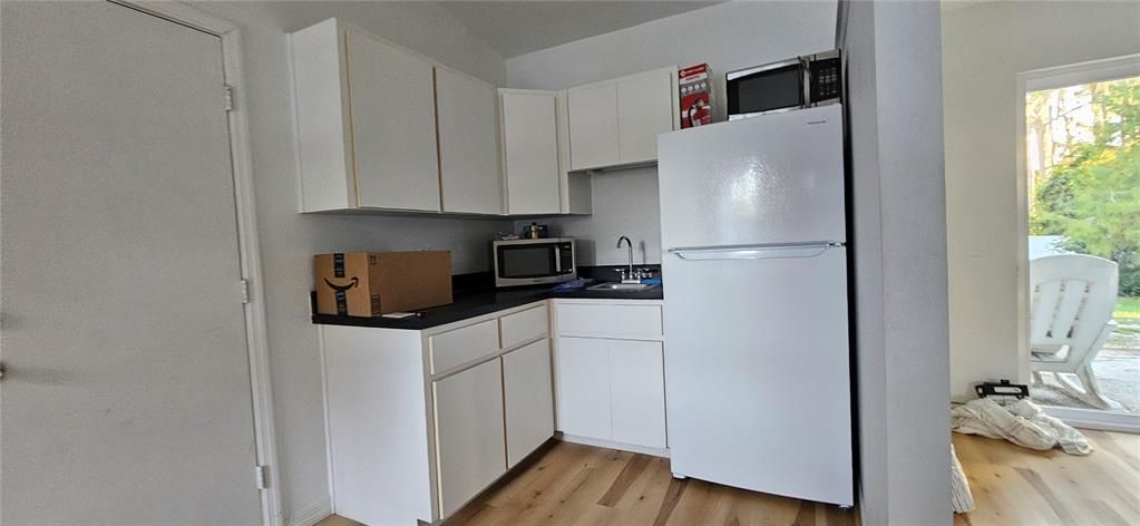 For Rent: $1,495 (1 beds, 1 baths, 550 Square Feet)