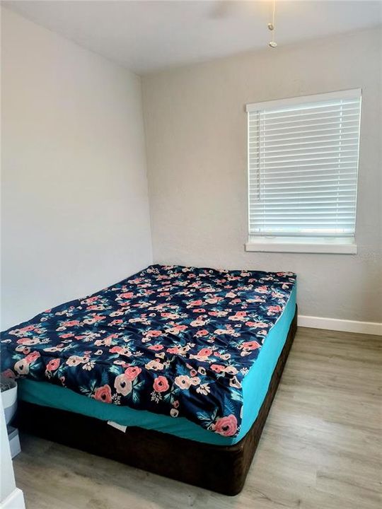 En Venta: $299,000 (2 camas, 1 baños, 810 Pies cuadrados)