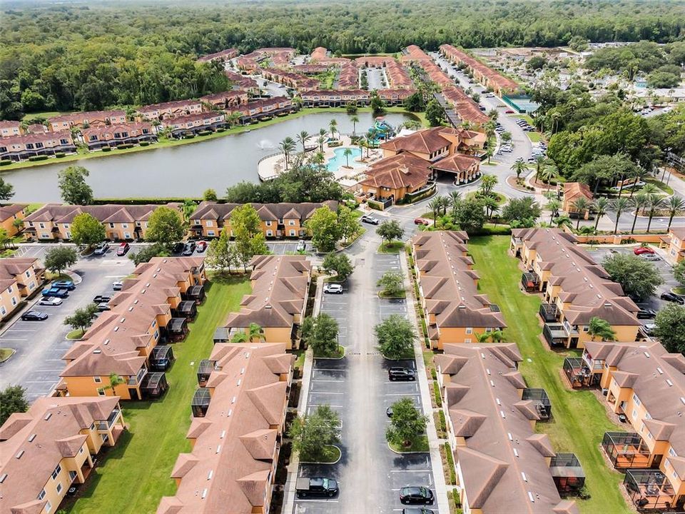 На продажу: $309,900 (2 спален, 2 ванн, 1350 Квадратных фут)