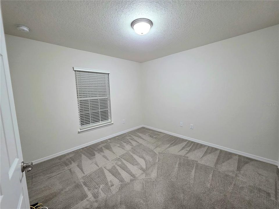 For Sale: $270,000 (3 beds, 2 baths, 1543 Square Feet)