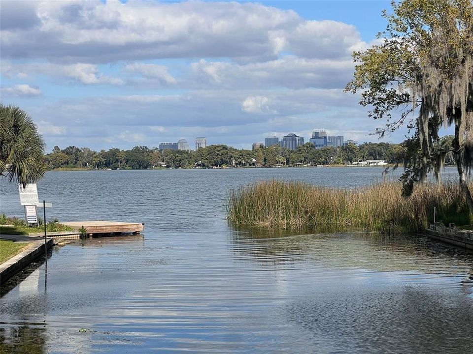 Activo con contrato: $349,000 (3 camas, 2 baños, 1667 Pies cuadrados)