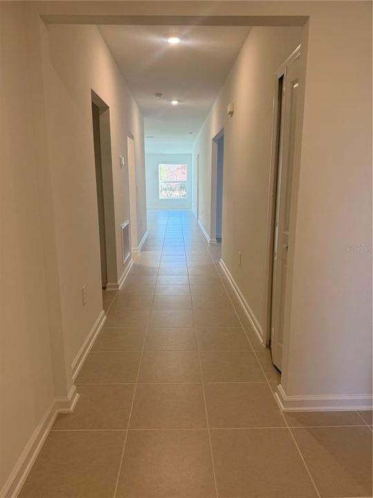 For Rent: $2,350 (4 beds, 3 baths, 2195 Square Feet)