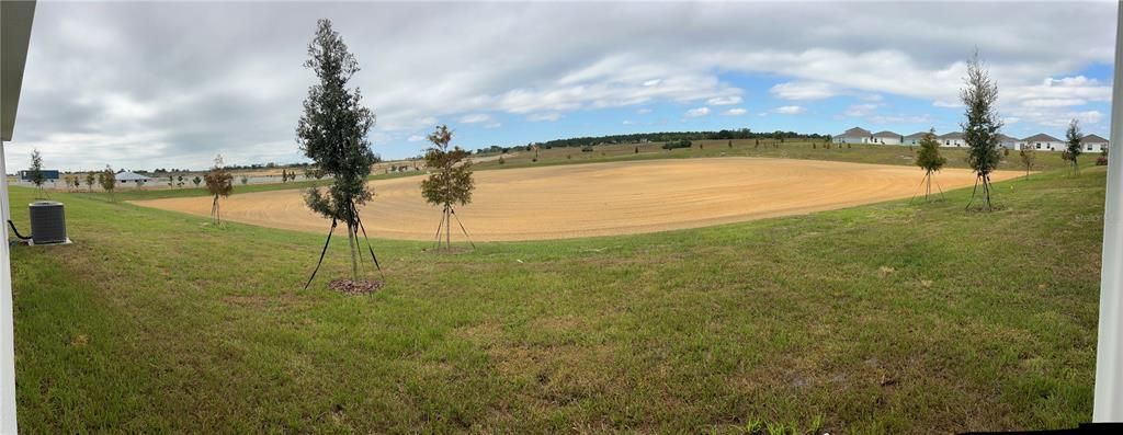 For Rent: $2,350 (4 beds, 3 baths, 2195 Square Feet)