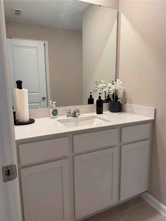 For Rent: $2,350 (4 beds, 3 baths, 2195 Square Feet)