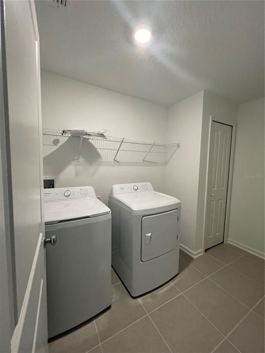 For Rent: $2,350 (4 beds, 3 baths, 2195 Square Feet)