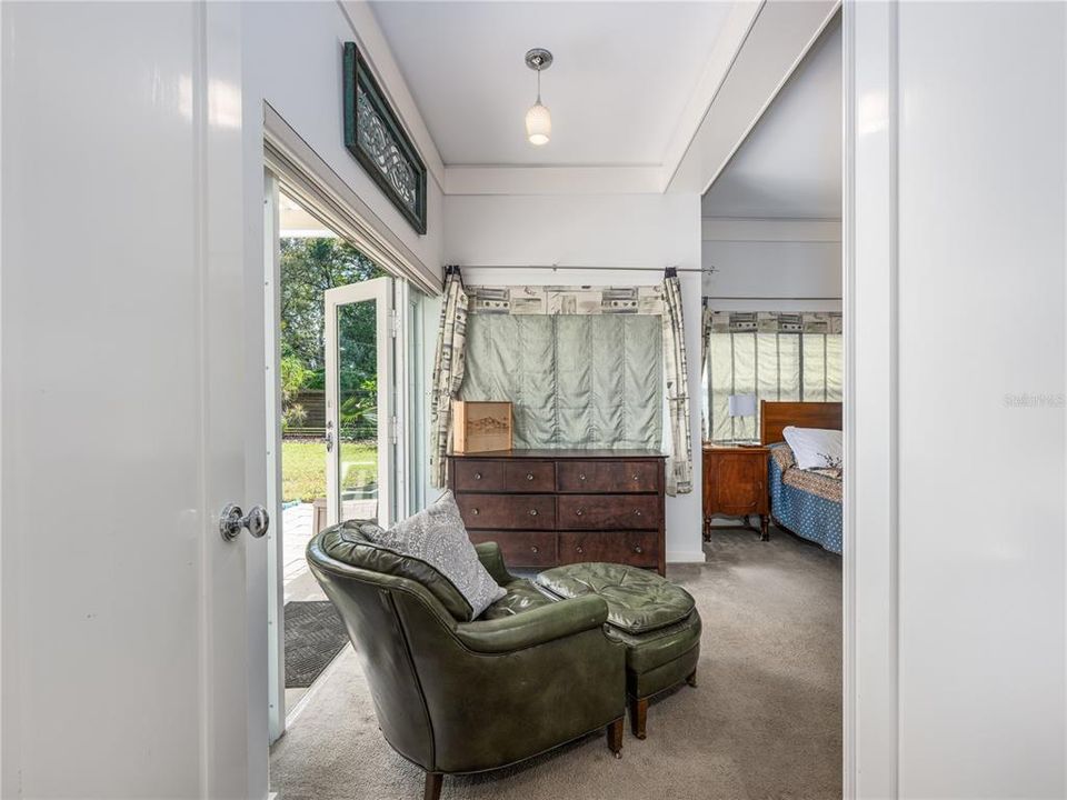 Под контрактом: $699,000 (4 спален, 3 ванн, 2293 Квадратных фут)