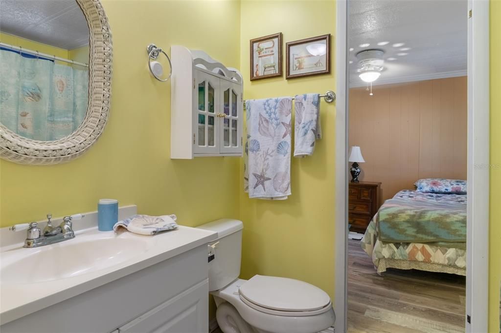 For Sale: $190,000 (2 beds, 2 baths, 1288 Square Feet)