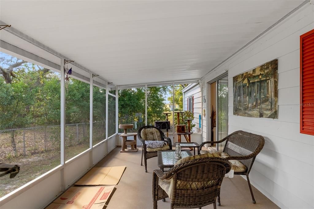 For Sale: $190,000 (2 beds, 2 baths, 1288 Square Feet)