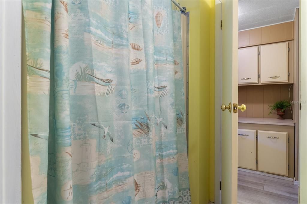 For Sale: $190,000 (2 beds, 2 baths, 1288 Square Feet)