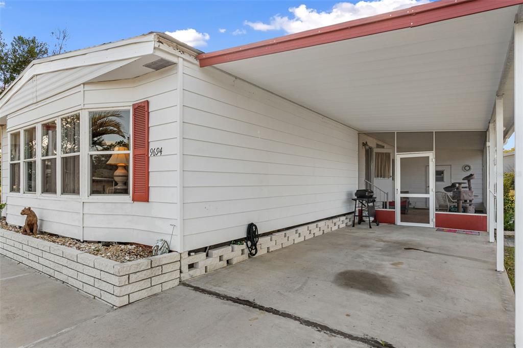 For Sale: $190,000 (2 beds, 2 baths, 1288 Square Feet)