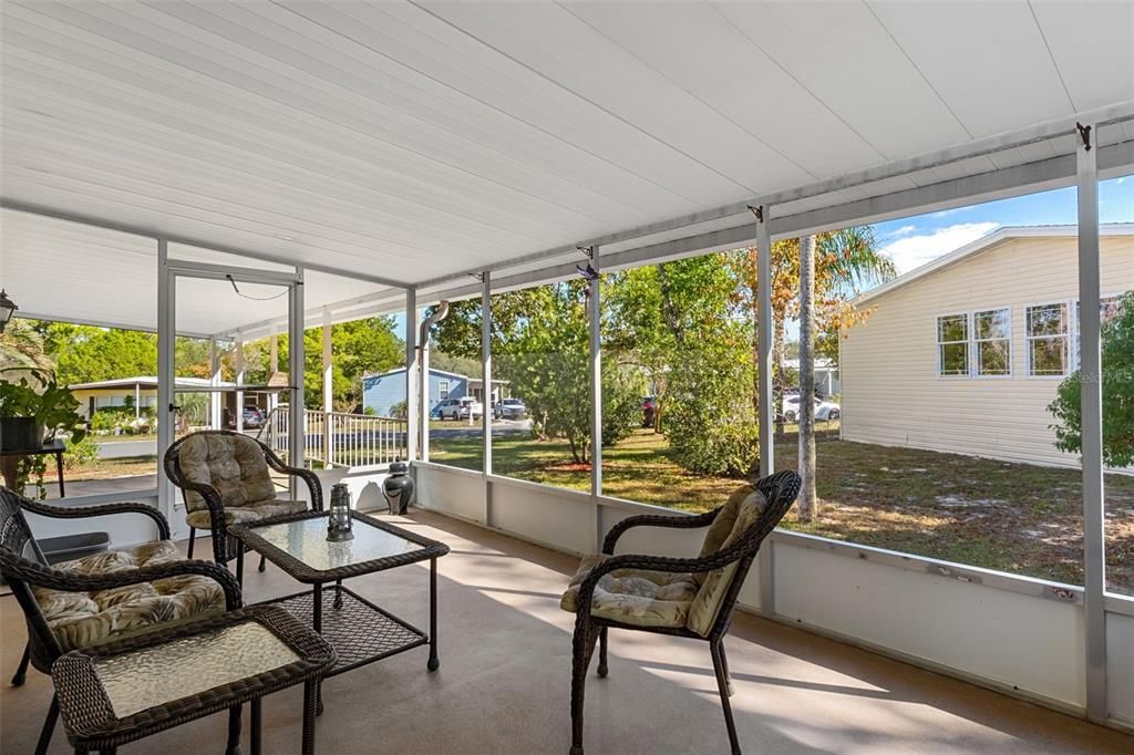 For Sale: $190,000 (2 beds, 2 baths, 1288 Square Feet)