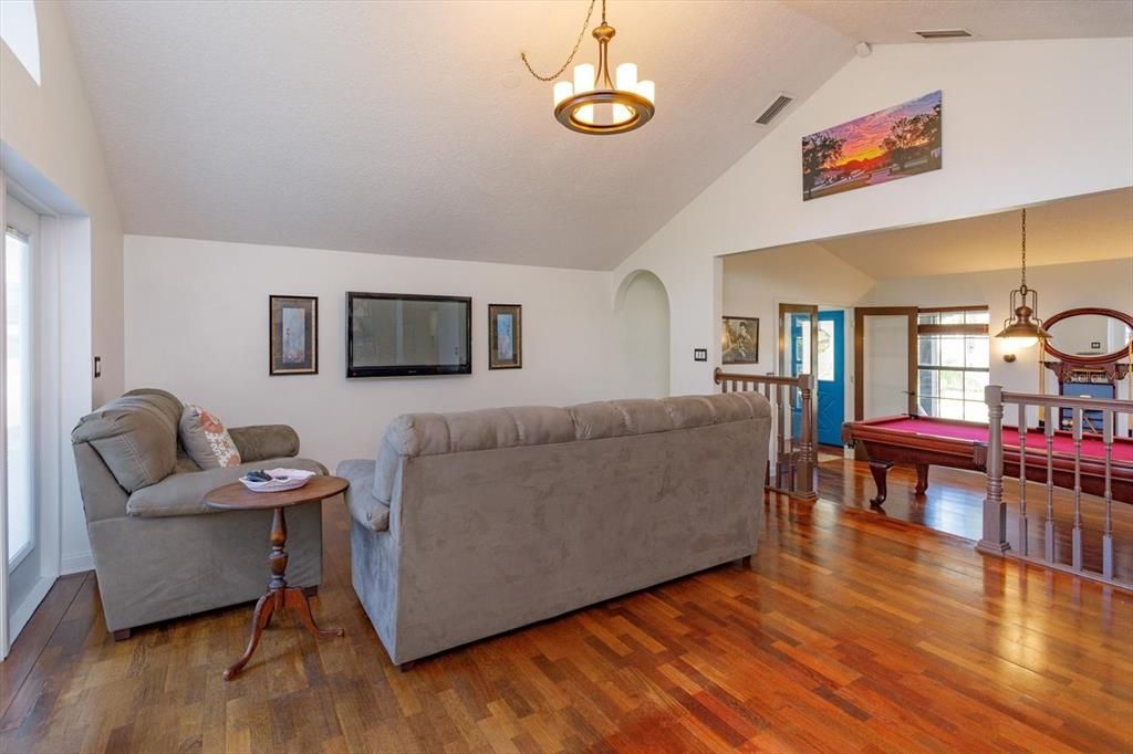 Active With Contract: $479,900 (3 beds, 2 baths, 2073 Square Feet)