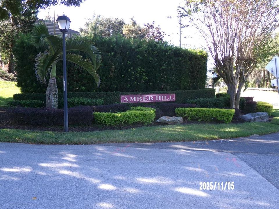 Active With Contract: $479,900 (3 beds, 2 baths, 2073 Square Feet)