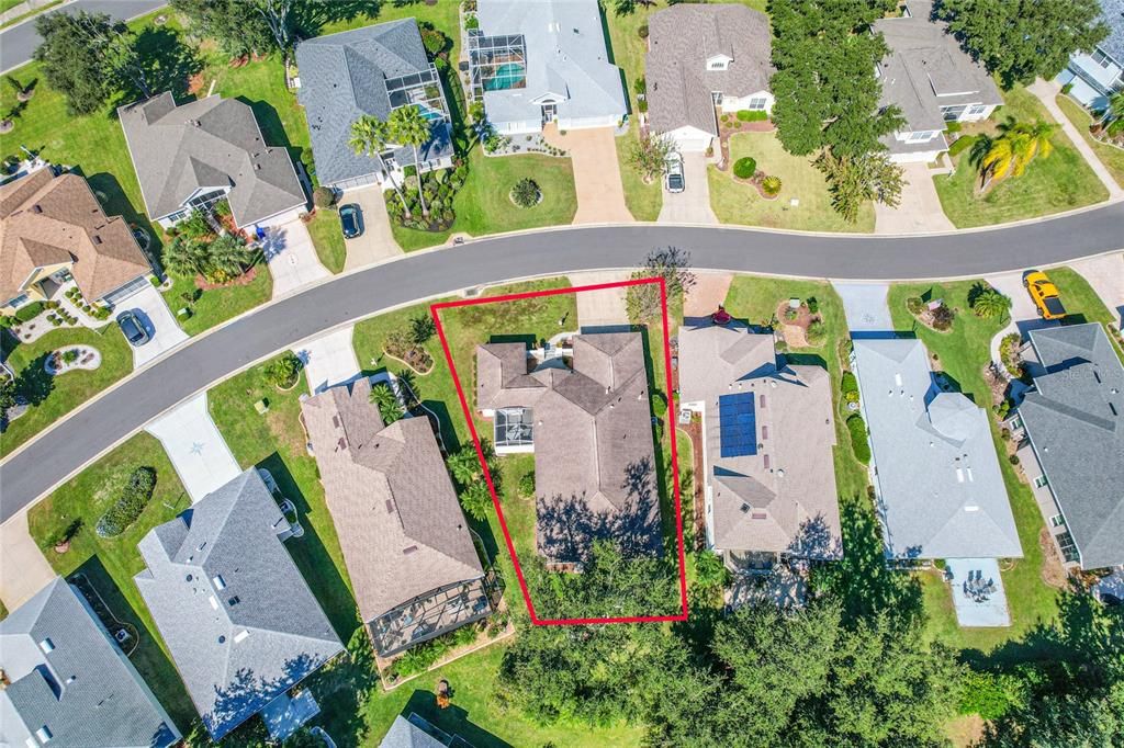 For Sale: $359,000 (4 beds, 3 baths, 1915 Square Feet)