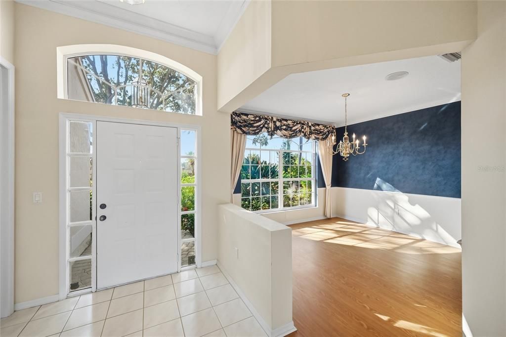 For Sale: $549,000 (3 beds, 2 baths, 2102 Square Feet)