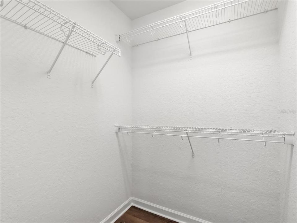 En Venta: $299,000 (2 camas, 2 baños, 1555 Pies cuadrados)