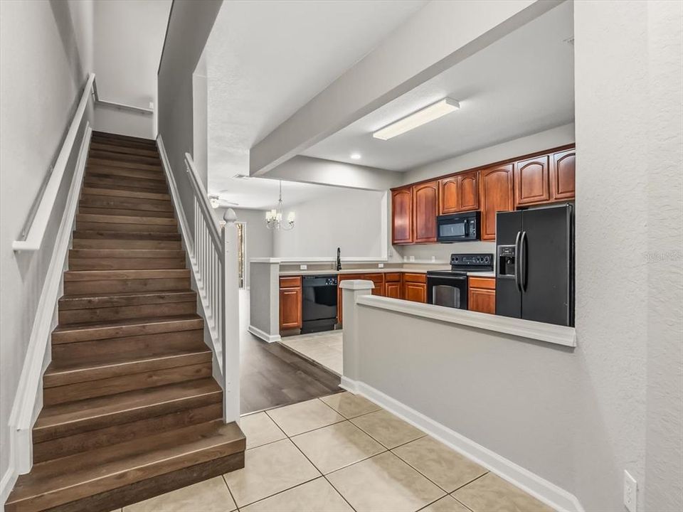 En Venta: $299,000 (2 camas, 2 baños, 1555 Pies cuadrados)