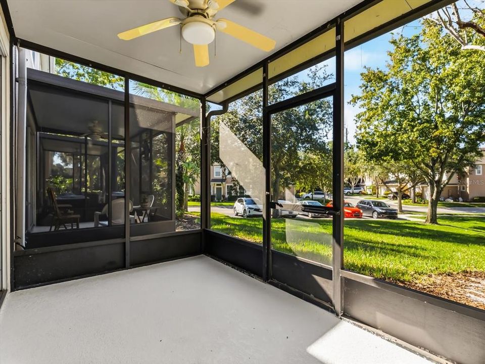 En Venta: $299,000 (2 camas, 2 baños, 1555 Pies cuadrados)