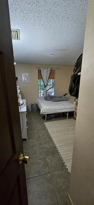 Active With Contract: $389,000 (6 beds, 0 baths, 1944 Square Feet)