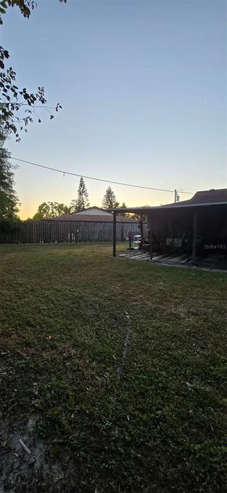 Active With Contract: $389,000 (6 beds, 0 baths, 1944 Square Feet)