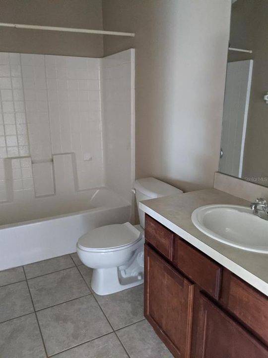 出租: $1,750 (2 贝兹, 2 浴室, 1176 平方英尺)