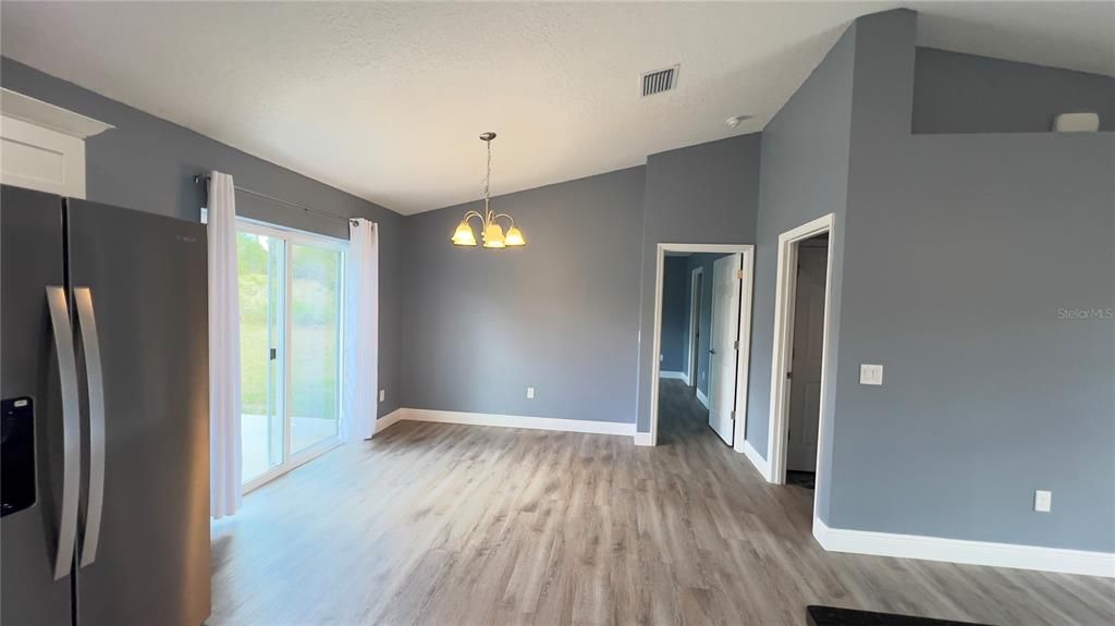 В аренду: $1,950 (3 спален, 2 ванн, 1463 Квадратных фут)