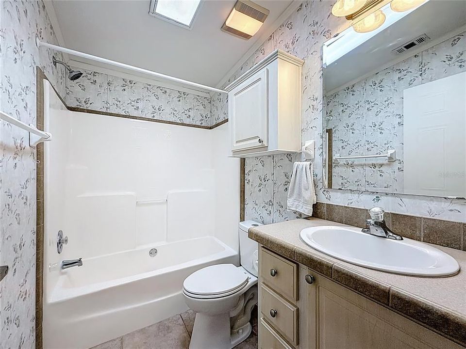 En Venta: $210,000 (2 camas, 2 baños, 1440 Pies cuadrados)