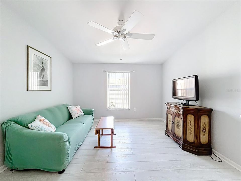 En Venta: $210,000 (2 camas, 2 baños, 1440 Pies cuadrados)