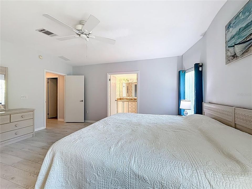 En Venta: $210,000 (2 camas, 2 baños, 1440 Pies cuadrados)