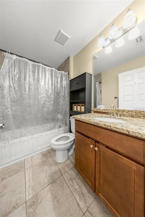 Active With Contract: $249,900 (4 beds, 2 baths, 1512 Square Feet)