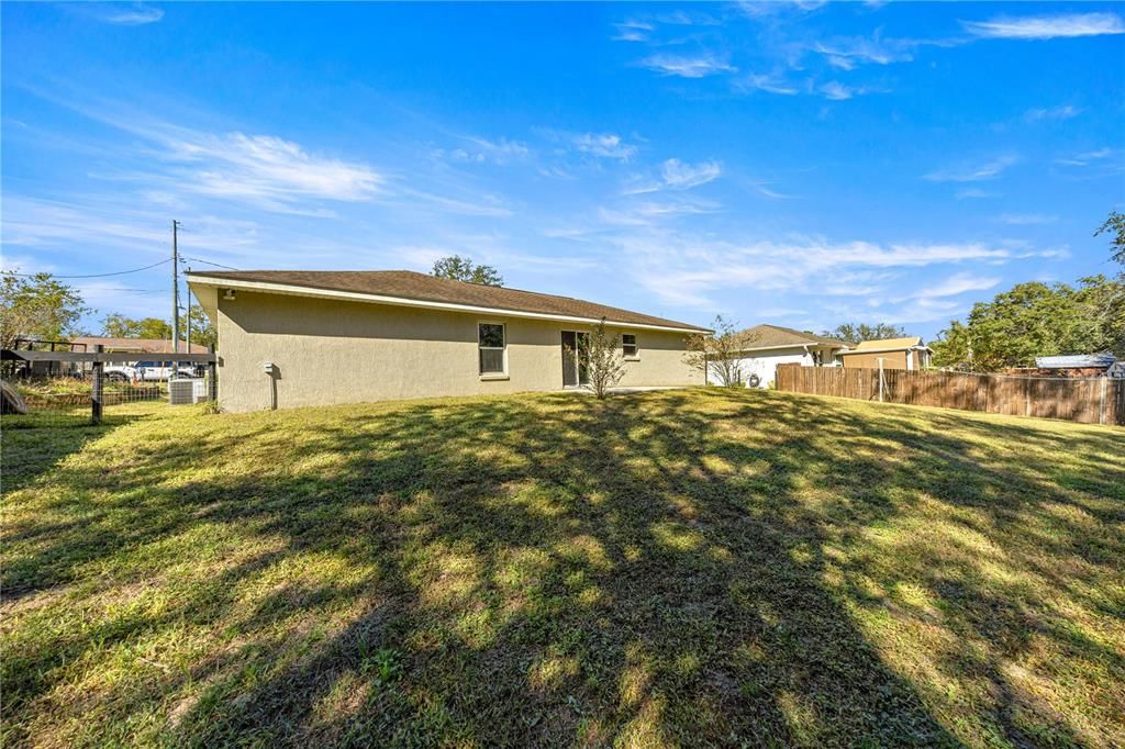 Active With Contract: $249,900 (4 beds, 2 baths, 1512 Square Feet)