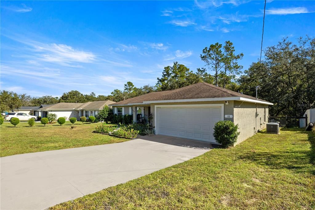 Active With Contract: $249,900 (4 beds, 2 baths, 1512 Square Feet)