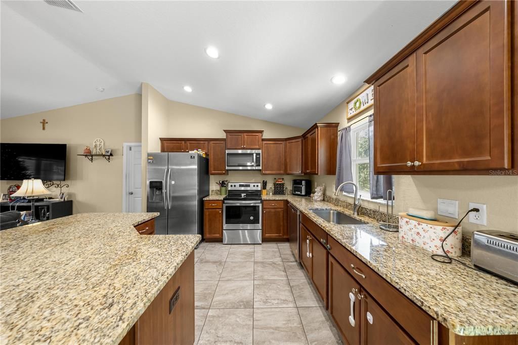 Active With Contract: $249,900 (4 beds, 2 baths, 1512 Square Feet)