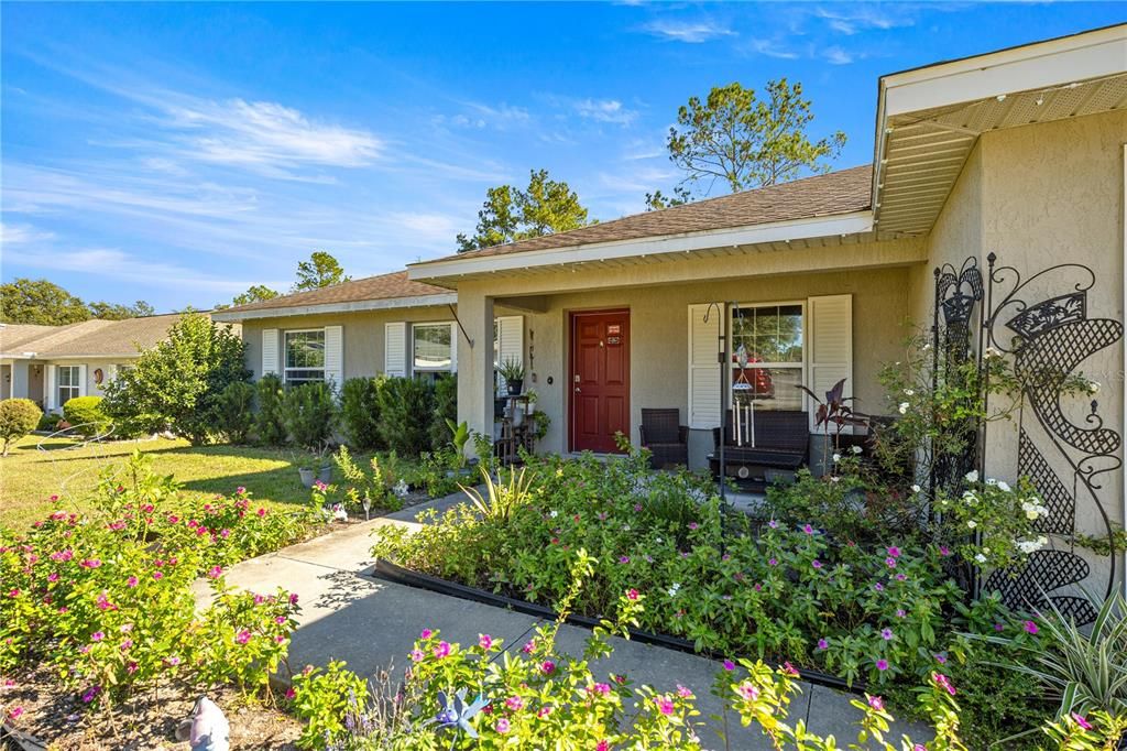 Active With Contract: $249,900 (4 beds, 2 baths, 1512 Square Feet)