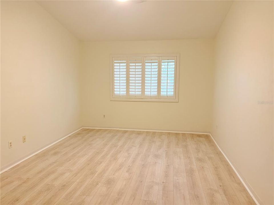 For Rent: $2,000 (2 beds, 2 baths, 1410 Square Feet)
