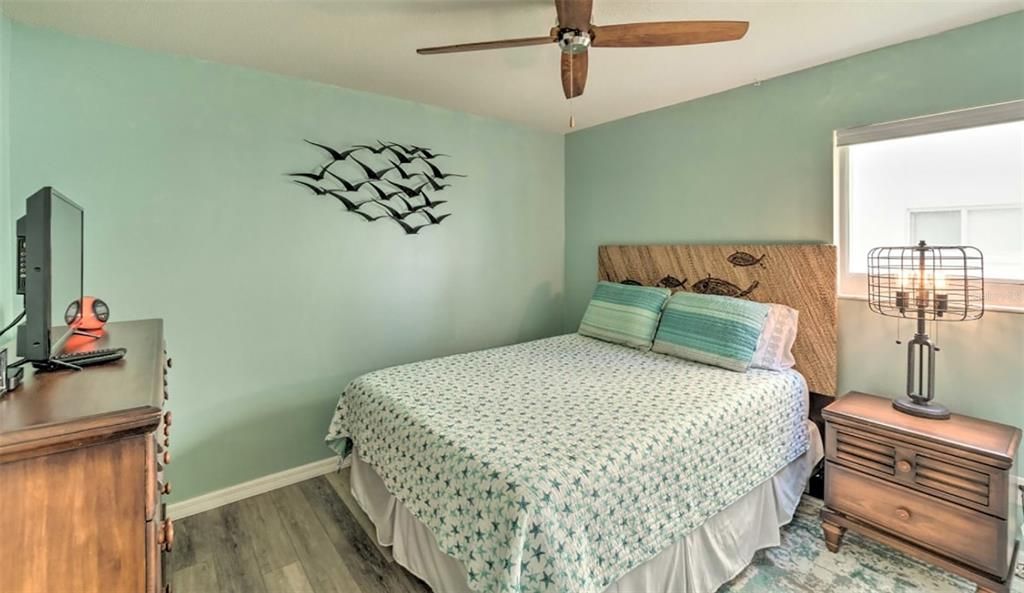 En Venta: $799,000 (2 camas, 2 baños, 1282 Pies cuadrados)