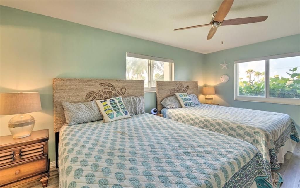 En Venta: $799,000 (2 camas, 2 baños, 1282 Pies cuadrados)