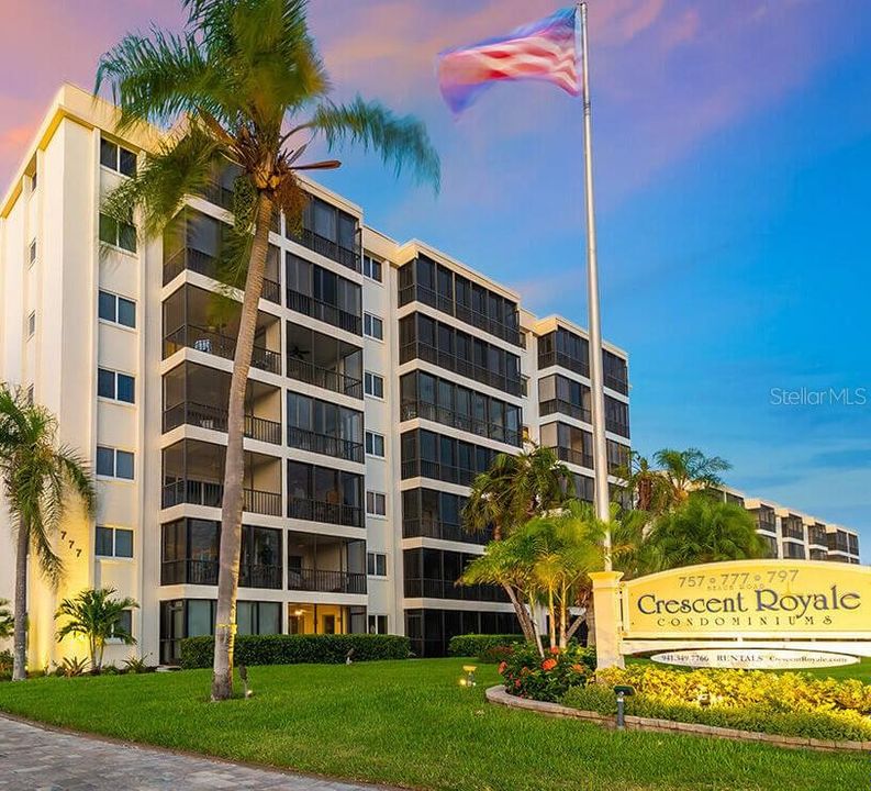 En Venta: $799,000 (2 camas, 2 baños, 1282 Pies cuadrados)