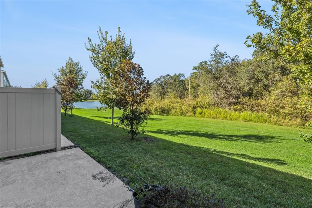 На продажу: $349,900 (3 спален, 2 ванн, 1359 Квадратных фут)