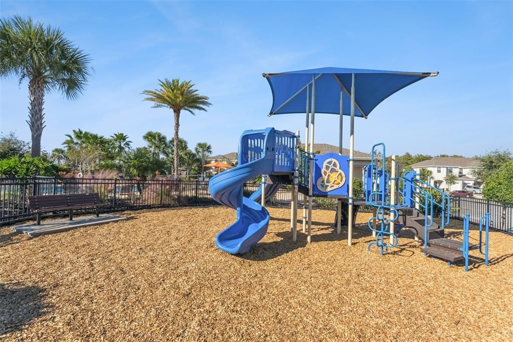 На продажу: $349,900 (3 спален, 2 ванн, 1359 Квадратных фут)