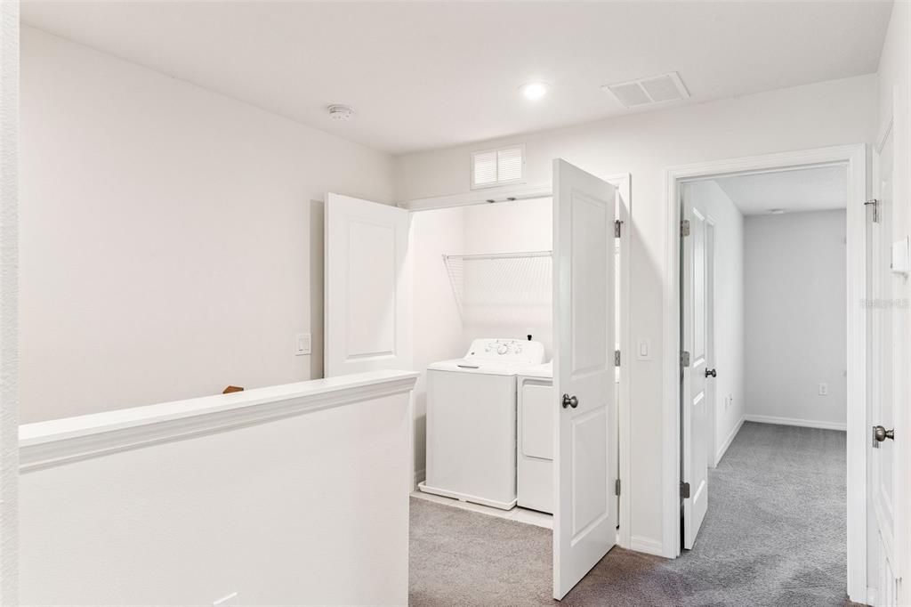 На продажу: $349,900 (3 спален, 2 ванн, 1359 Квадратных фут)