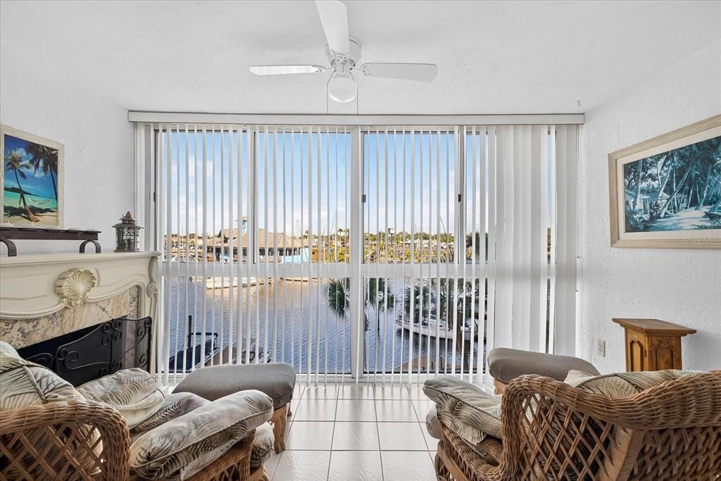 En Venta: $155,000 (1 camas, 1 baños, 806 Pies cuadrados)