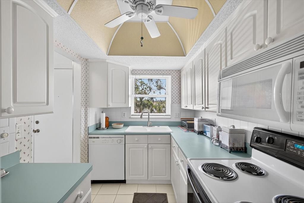 En Venta: $155,000 (1 camas, 1 baños, 806 Pies cuadrados)