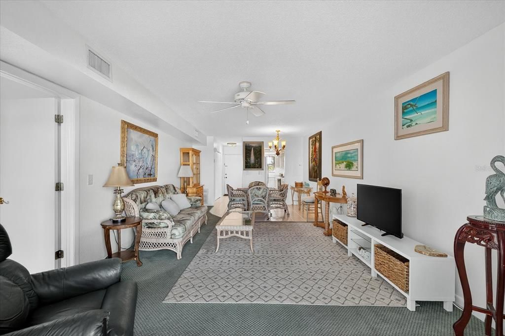 En Venta: $155,000 (1 camas, 1 baños, 806 Pies cuadrados)