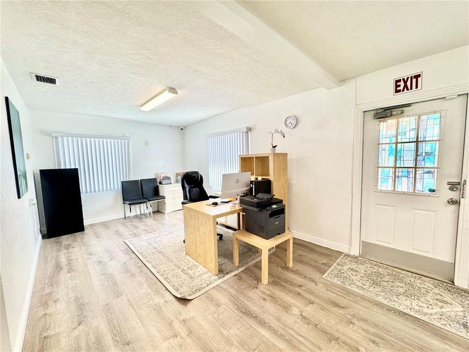 En Venta: $495,000 (0 camas, 0 baños, 1920 Pies cuadrados)