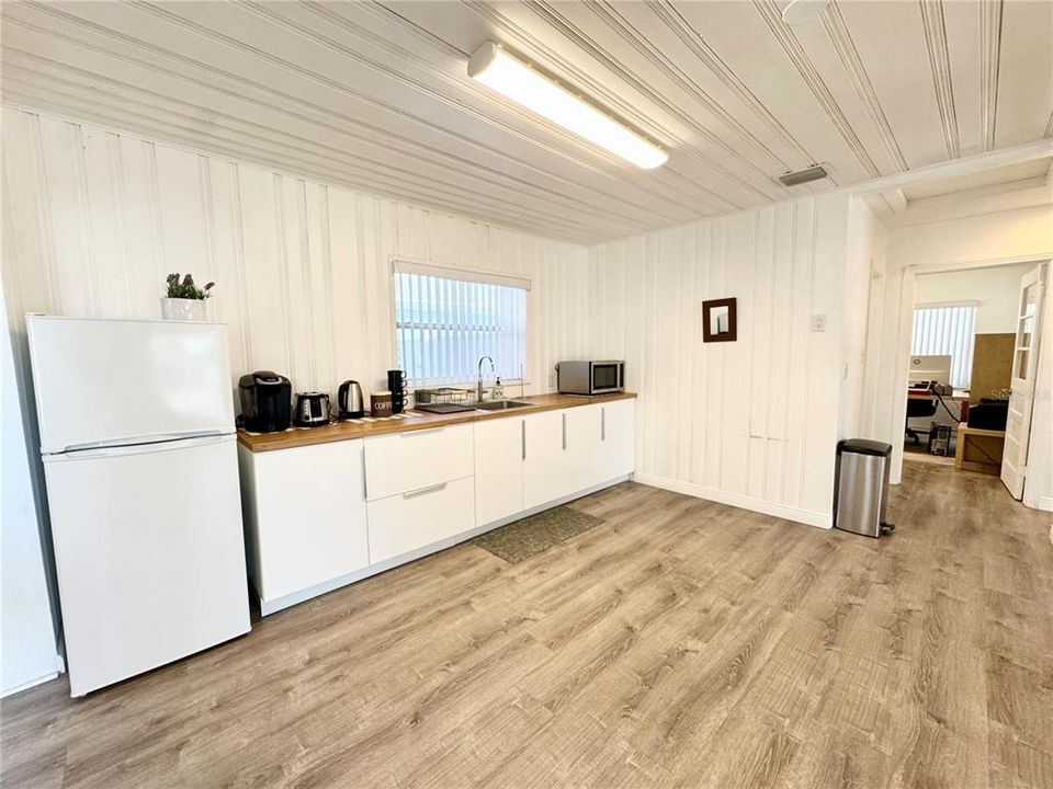 En Venta: $495,000 (0 camas, 0 baños, 1920 Pies cuadrados)