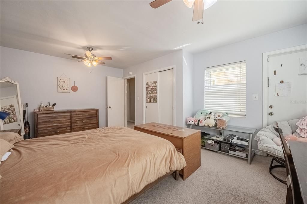 Active With Contract: $320,000 (4 beds, 2 baths, 2040 Square Feet)